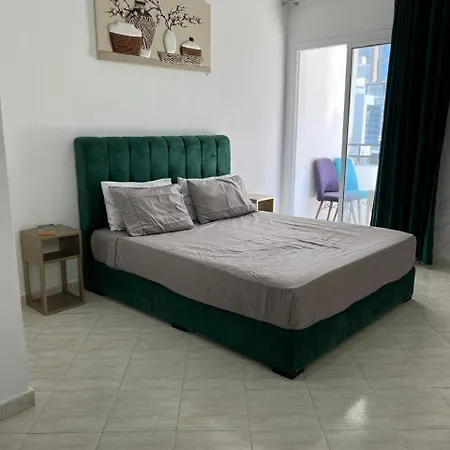 Appartement Corniche Pret De La Gare Tgv Tangier Exterior photo